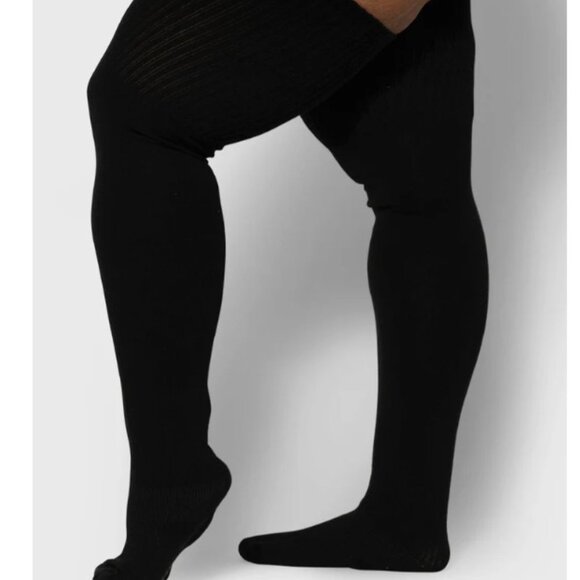 PLUS SIZE THIGH HIGH LEGGINGS SIZE OS - Picture 3 of 3